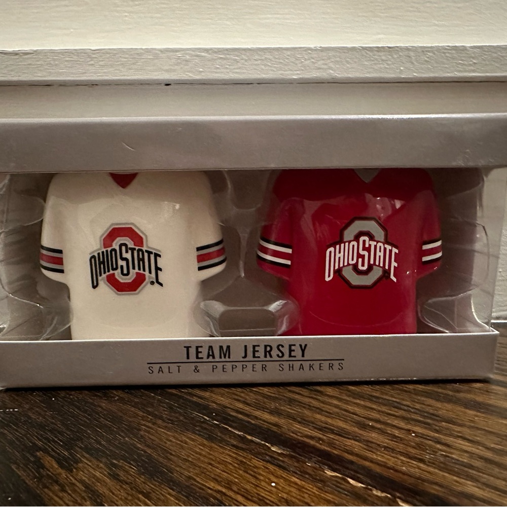 Ohio State Team Jersey Salt & Pepper Shakers